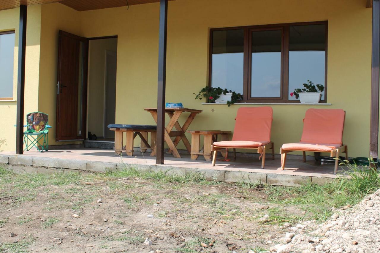 Malavi Guest House Krasen! Comfort&Clean! Exteriör bild