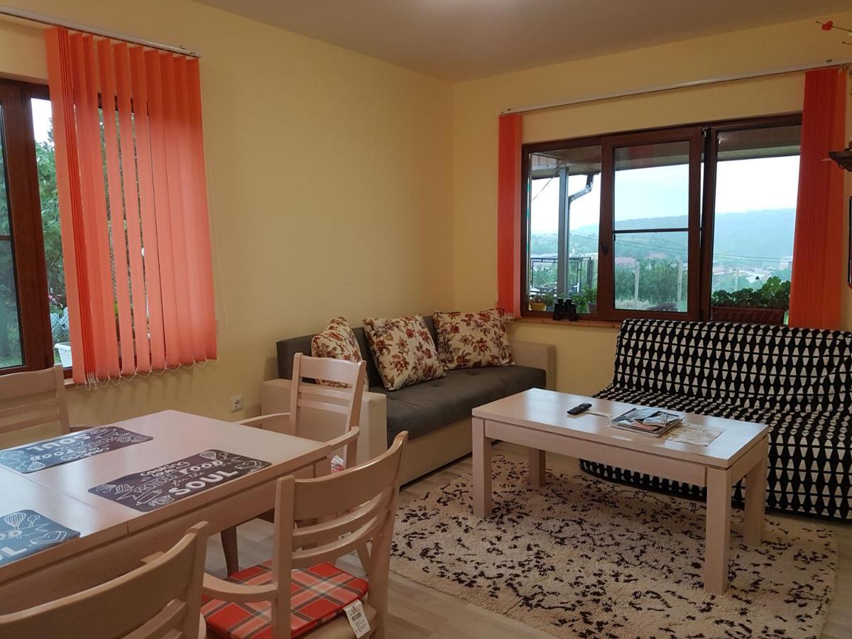 Malavi Guest House Krasen! Comfort&Clean! Exteriör bild